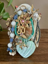 Jarre à bijoux mystères