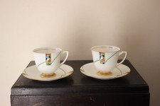 Antica coppia di tazze e