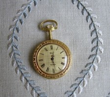Ciondolo orologio collana