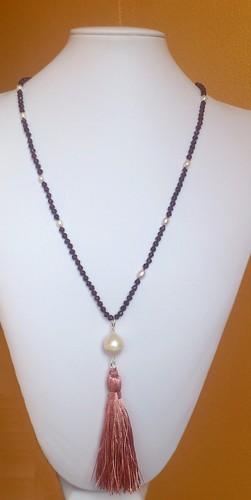 Collana lunga granato perle