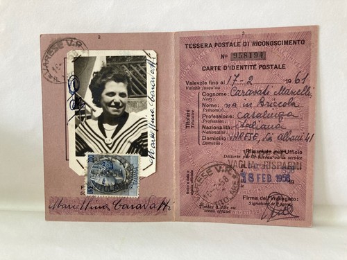 Tessera riconoscimento - di,