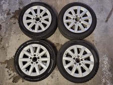 Cerchi in lega 16" con gomme
