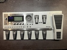 Boss GT-10 pedaliera