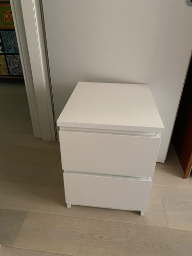 Comodino bianco ikea nuovo - ikea,