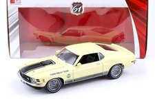 1:18 Highway61 1970 Ford