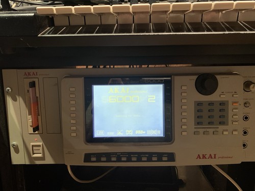 Akay 6000 2 - s, v