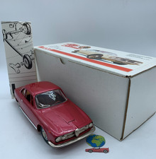 Togi Alfa Romeo 2600 sprint