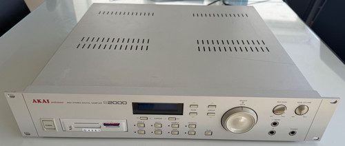Akai 2000 campionatore 16 - akai,