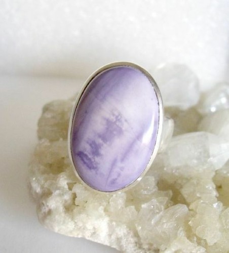 Anello con opale fluorite