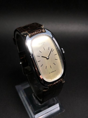 Articolo collezione orologio