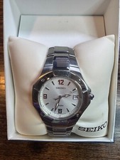 Seiko Sapphire Watch 7N42-OBLO