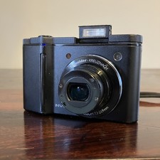 Y2K Vintage Samsung NV8 8,1