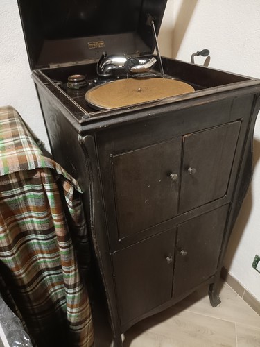 Antico grammofono victrola - grammofono,