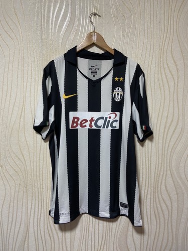 Juventus 2010 2011 - 2010, home