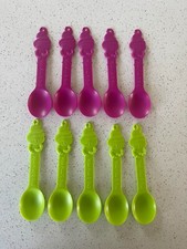 Menchies Cucchiai Yogurt