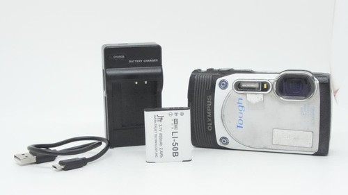 Fotocamera digitale compatta