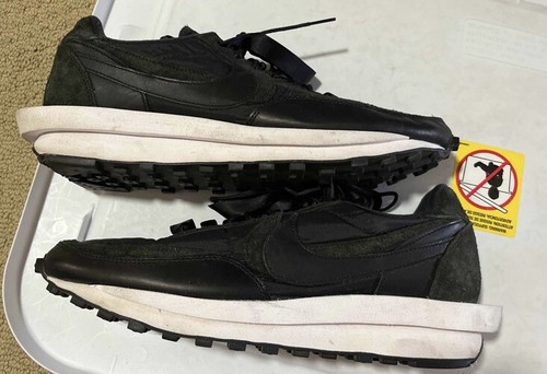 Nike waffle sacai black - nike,
