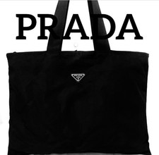 Borsa tote PRADA in nylon nero