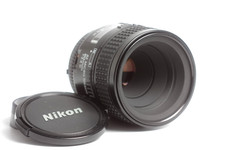 Nikon AF Micro Nikkor 2,8/60 D