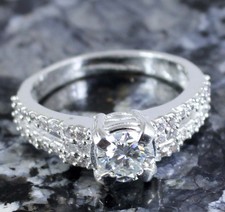 Diamante Solitario 1.26 Bianco Carati Taglio Rotondo Certificato Uomo Ultimo