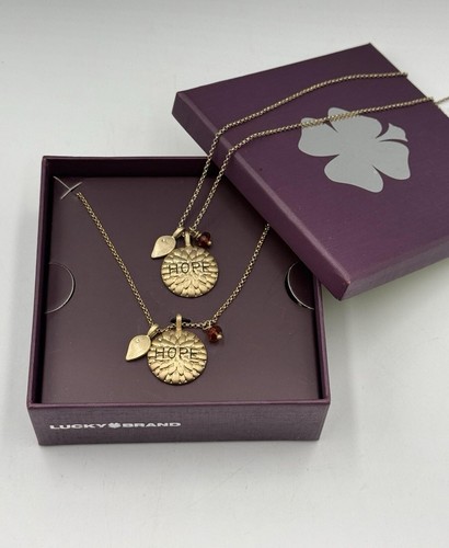 Collana con ciondolo