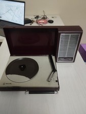 Piccolo giradischi portatile