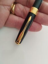 Stylo Parker Sonnet Premier Attributs P. Or 18K Goldplated Trim Rollerball Pen