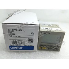 1PZ NUOVO IN SCATOLA Omron