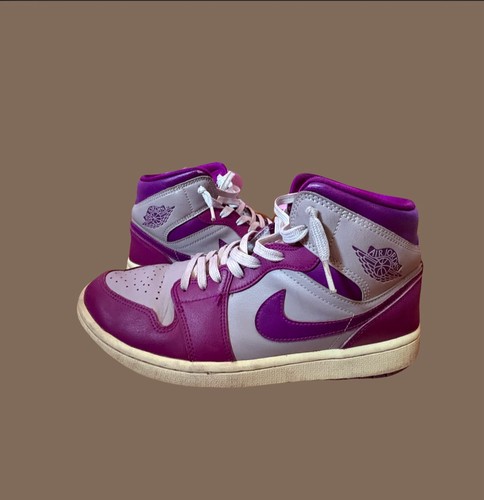 Air jordan mid - 1,