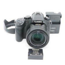 Fotocamera digitale compatta