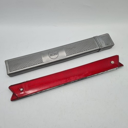 Triangle reflector record - triangle,