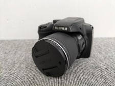 Fotocamera digitale Fujifilm Finepix S8200, buone condizioni dal Giappone