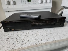 Lettore CD Nakamichi OMS-2A
