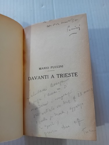 Davanti trieste mario - a,