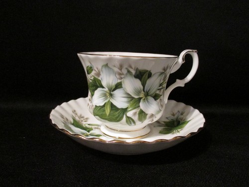Royal albert trillium cup - royal,