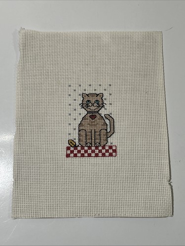 Gatto fatto mano con collare - fatto, a