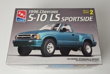 Chevrolet S-10 LS Sportside di