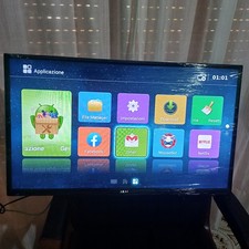 TV Akai 32 Pollici Vendo Causa Inutilizzo Incluso Il Telecomando  E Staffa Muro 