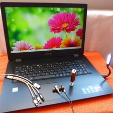 Acer A317 UltraBook 17 pollici