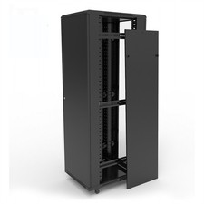 IBM 7014-T42 42U Network Rack