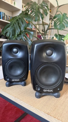Genelec 8020b - genelec,