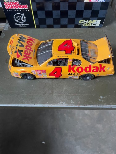 Mike skinner nascar 2002 - skinner,