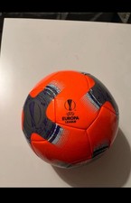 ADIDAS UEFA EUROPA LEAGUE 2017 /2018 WINTER OFFICIAL MACTH BALL