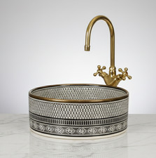 Lavabo in ceramica nera con