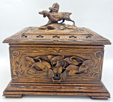 Grande antica scatola