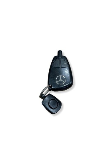 Mercedes benz w211 2004 - e,