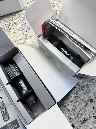 Set mozzi shimano - deore, xt