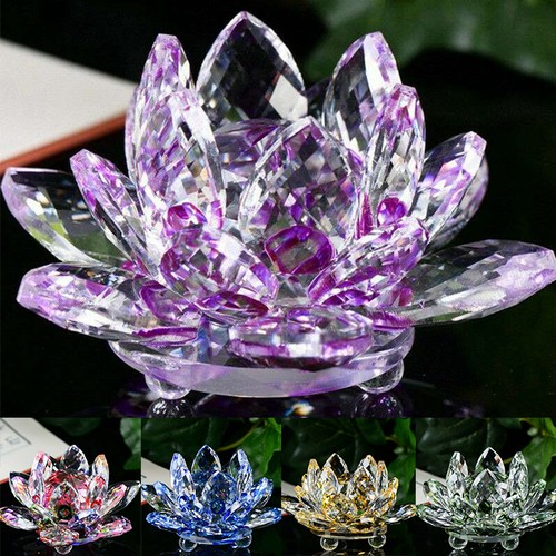 Decorato con fiori loto - con,