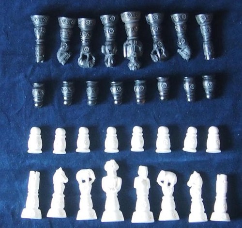 Set pezzi scacchi - usati, colore