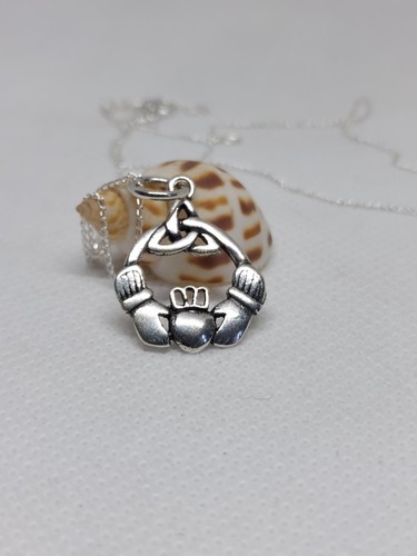 Ciondolo claddagh ossidato - ciondolo, per